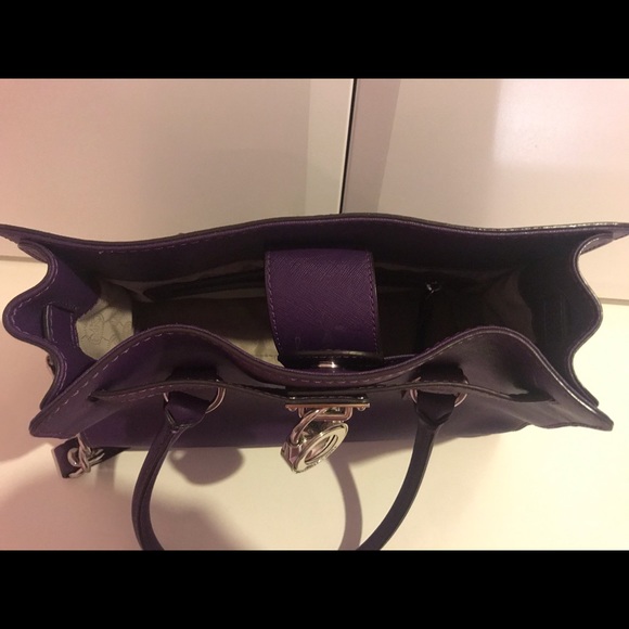 Perfect Designer Handbag - Picture 6 of 6